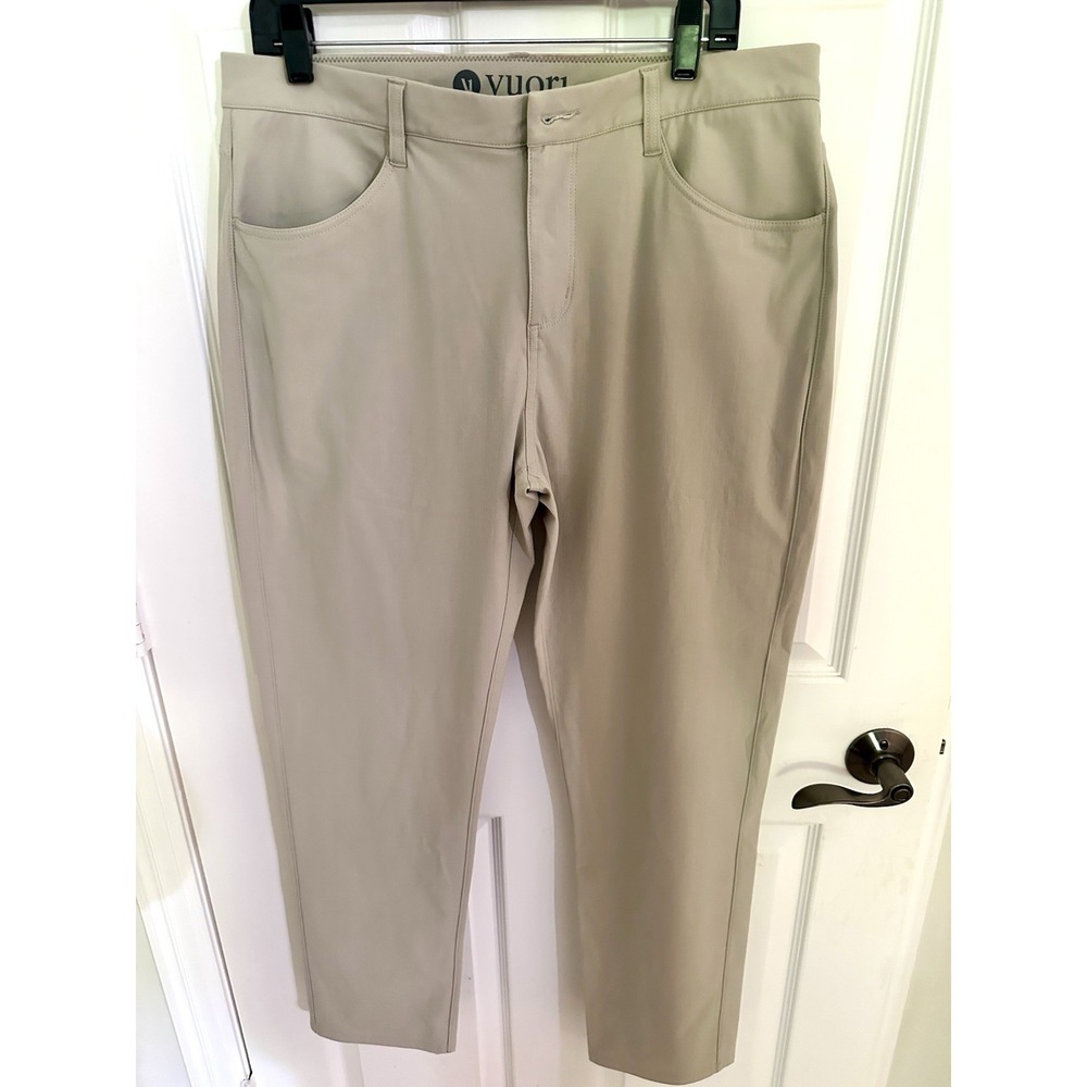 Vuori Meta Pants V430 Mens 34x30 Lt Beige/Tan Chinos Performance Stretch Golf